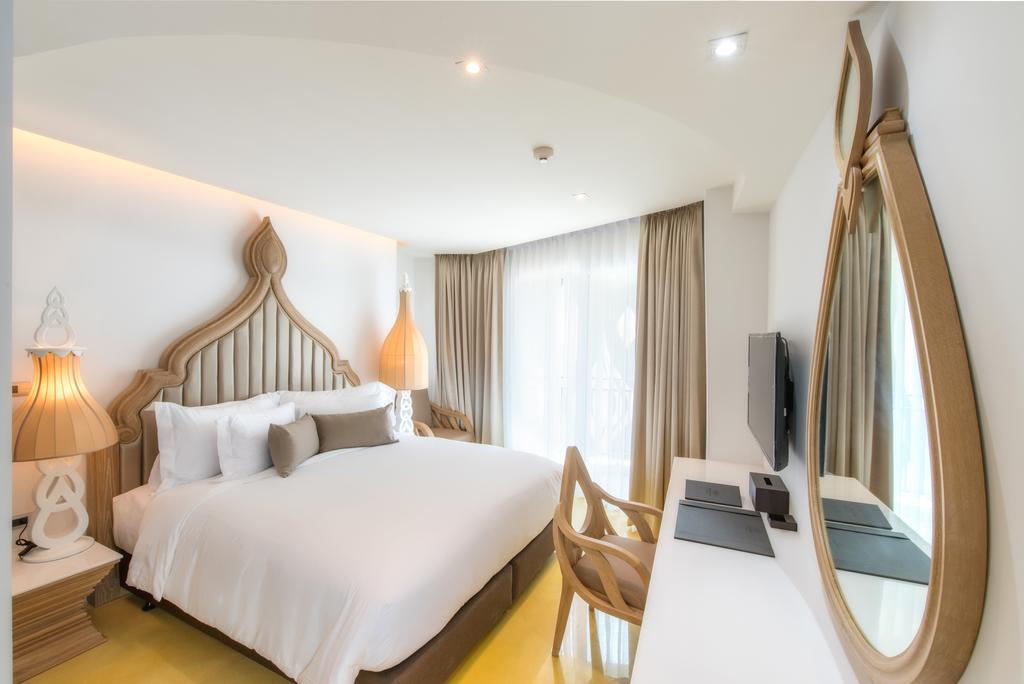Deluxe Room Balcony